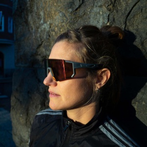 chpo_brand_sunglasses_siri_infra_purple_4