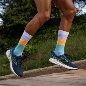 sporcks_running_socks_hot_blue_5