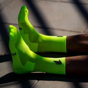 sporcks_running_socks_marathon_yellow_2