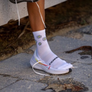 sporcks_running_ultralight_socks_marguerite_white_5